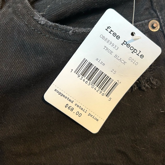 NWT Free People Sofia High Waisted True Black Denim Shorts, Size 25 - Picture 3 of 3